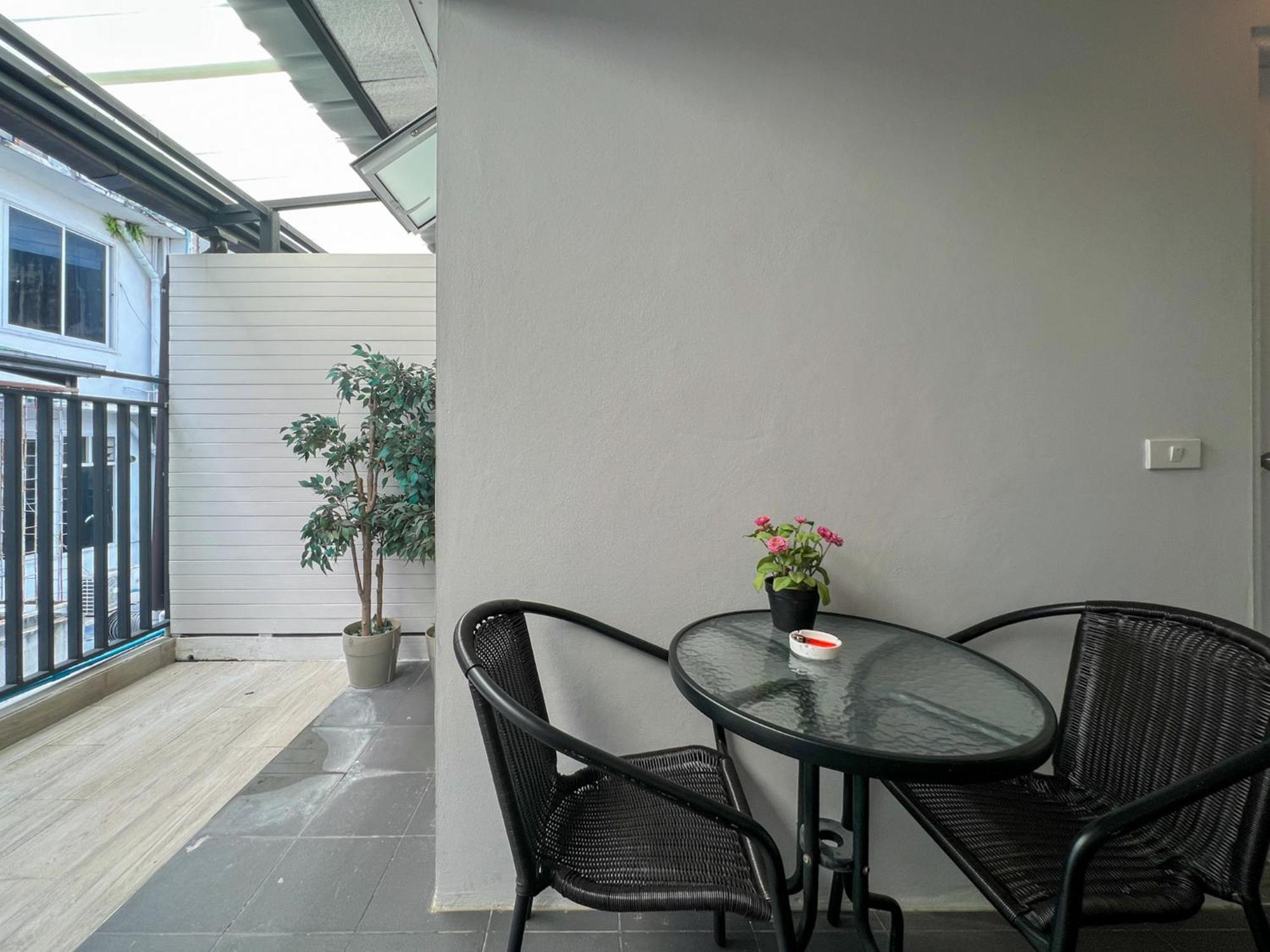 เนอโว่ พรีเมียร์ เรสซิเดนซ์ Aparthotel กรุงเทพมหานคร ภายนอก รูปภาพ